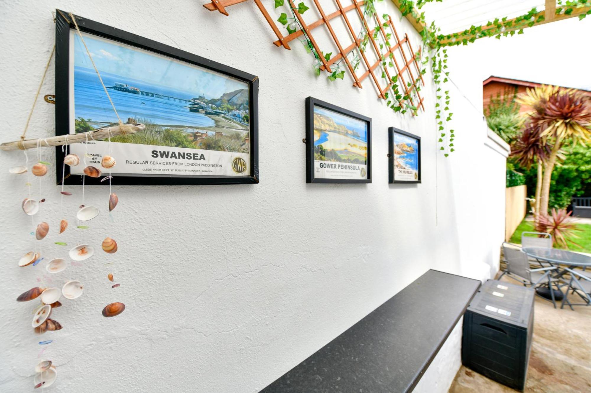 Free Parking - Heart Of The City - Superb Townhouse & Garden - Peaceful Area But Only 5Min Walk To Beach, Shops, Bars, Arena, Marina, Parks สวอนซี ภายนอก รูปภาพ